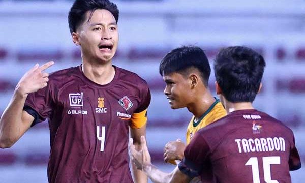 Fighting Maroons football